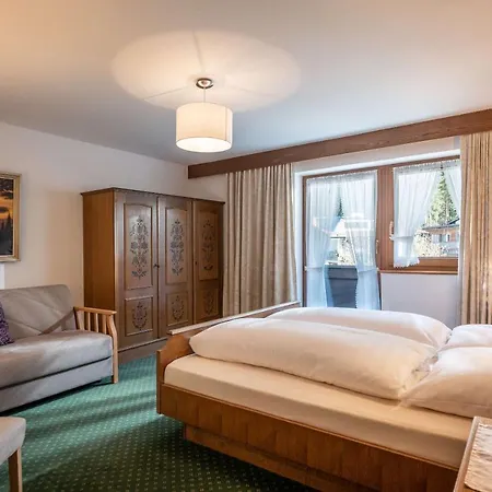 Haus Penkenblick Apartment Mayrhofen